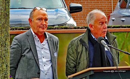 © Arie van den Dungen