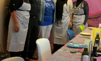 Eten aan de Aa met Mirjam de Gier, Malika Amghar, Ikram Hsiyar, Jamina 