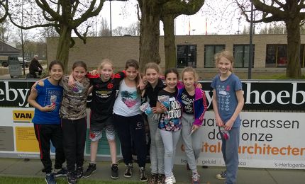 Winnaarss meisjes rugby 