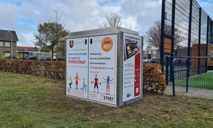 Sportautomaat bij het Johan Cruyff Court 