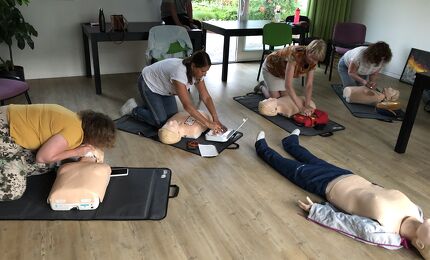 AED cursus bewoners Hertoglaan en Hertogpark, © Lindy Visser 