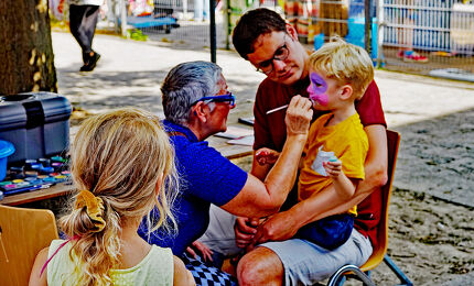 Rommelmarkt Graafsewijk Noord © Arie van den Dungen 
