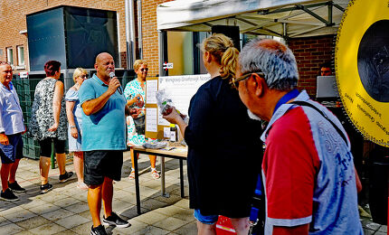 Rommelmarkt Graafsewijk Noord © Arie van den Dungen 