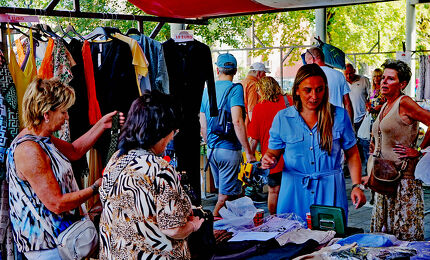 Rommelmarkt Graafsewijk Noord © Arie van den Dungen 