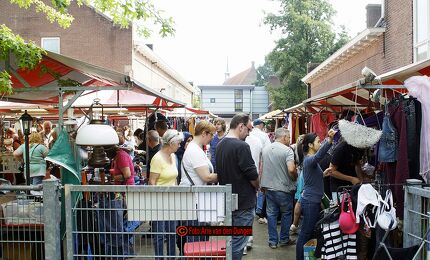 Rommelmarkt Graafsewijk Noord © Arie van den Dungen 