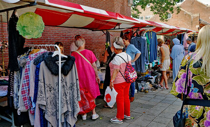 Rommelmarkt Graafsewijk Noord © Arie van den Dungen 